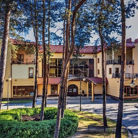 Hotel Pan Tadeusz セロツク エクステリア 写真